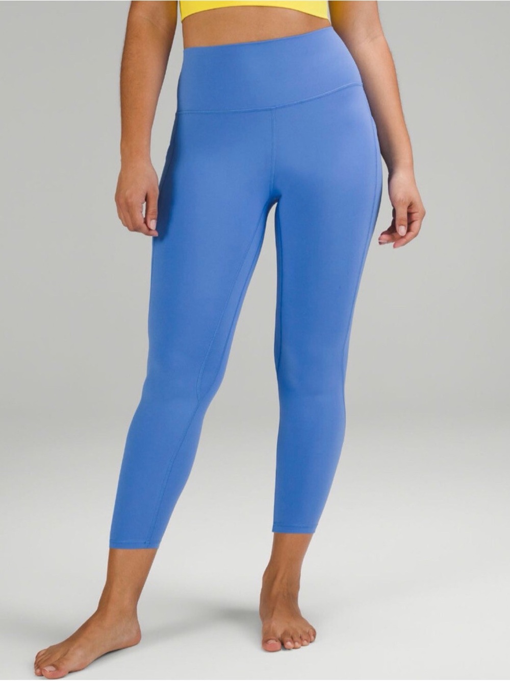 Lululemon High Rise Blue Nile 25" crop Leggings Size: 6